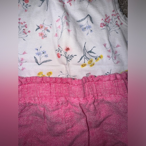 2 for $15// Old Navy 2T Summer Short Set - Picture 6 of 6